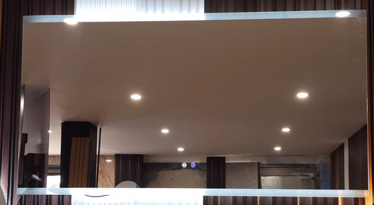 LED Mirror in Rectangle Shape- MIRE1500